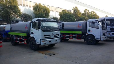 山西太原客戶再訂6臺(tái)掃路車、吸塵車、洗掃車、灑水車